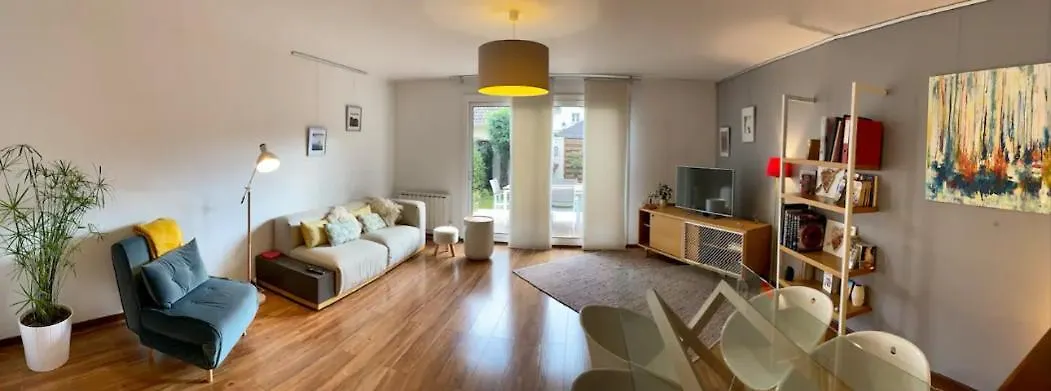 Séjour chez l'habitant VillaParisis- chambres privées et CALME CHEZ L'HABITANT- Sdb commune-parking privé Villeparisis France